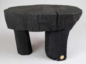 Журнальный столик из дуба