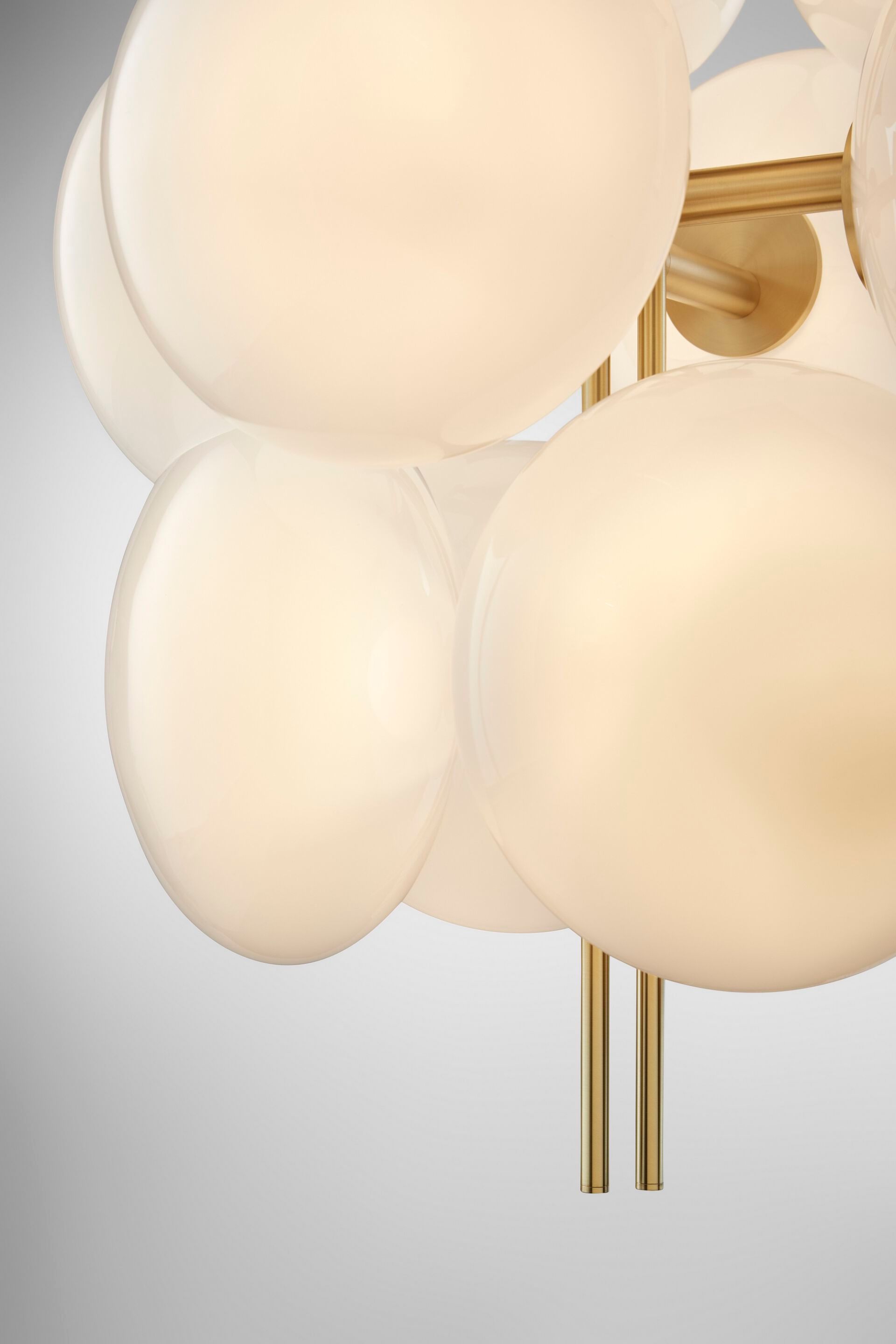 Стеклянный светодиодный подвесной светильник Ross Gardam Aeris ARCH-00099131 - Вид №8