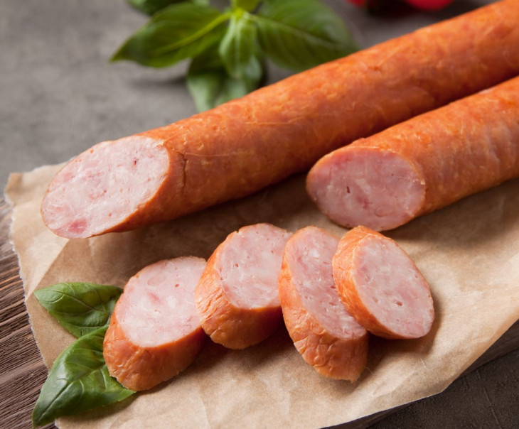 3944 Колбаса из мяса кролика копчено-вареная Вкусляндия  - Вид №1