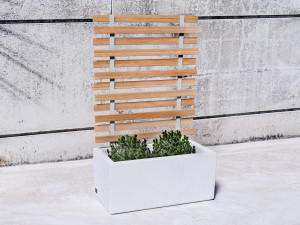 Плантатор для общественных мест с деревянной решеткой