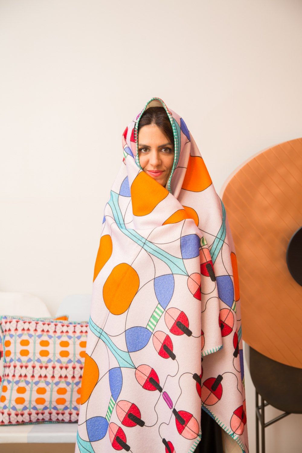 Многоцветный плед с графическим рисунком из мериносовой шерсти Lanerossi Колокольчик ARCH-00050486 - Вид №12