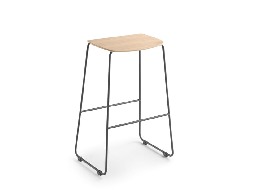 Деревянный табурет TREKU Bisell ARCH-00084362