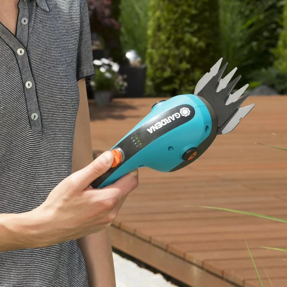 Ножницы аккумуляторные Gardena ClassicCut Li 3.6 В 1x2.5 Ач АКБ и ЗУ входит в комплект STLM-2040842 - Вид №9