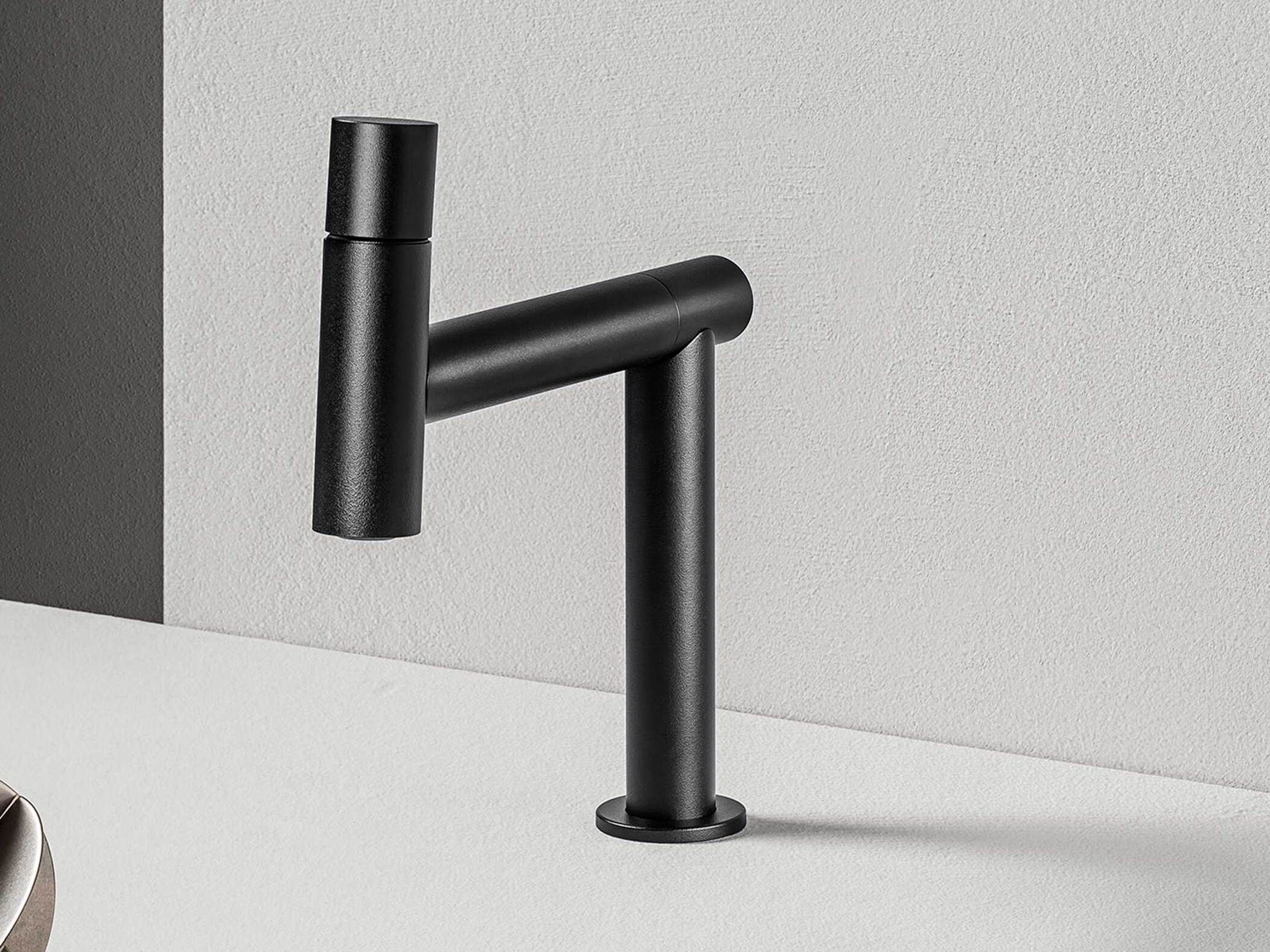 Однорычажный смеситель для раковины QD Magistro Lab Hammer ARCH-00148850