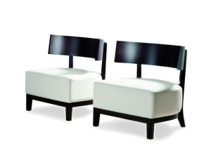 Кожаное кресло