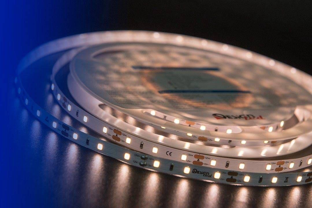 001492 Светодиодная влагозащищенная лента 7,2W/m 60LED/m 2835SMD теплый белый 5M DesignLed DSG260