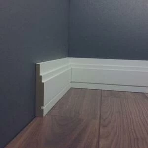Плинтус Ultrawood Base 006 2440х120 мм.
