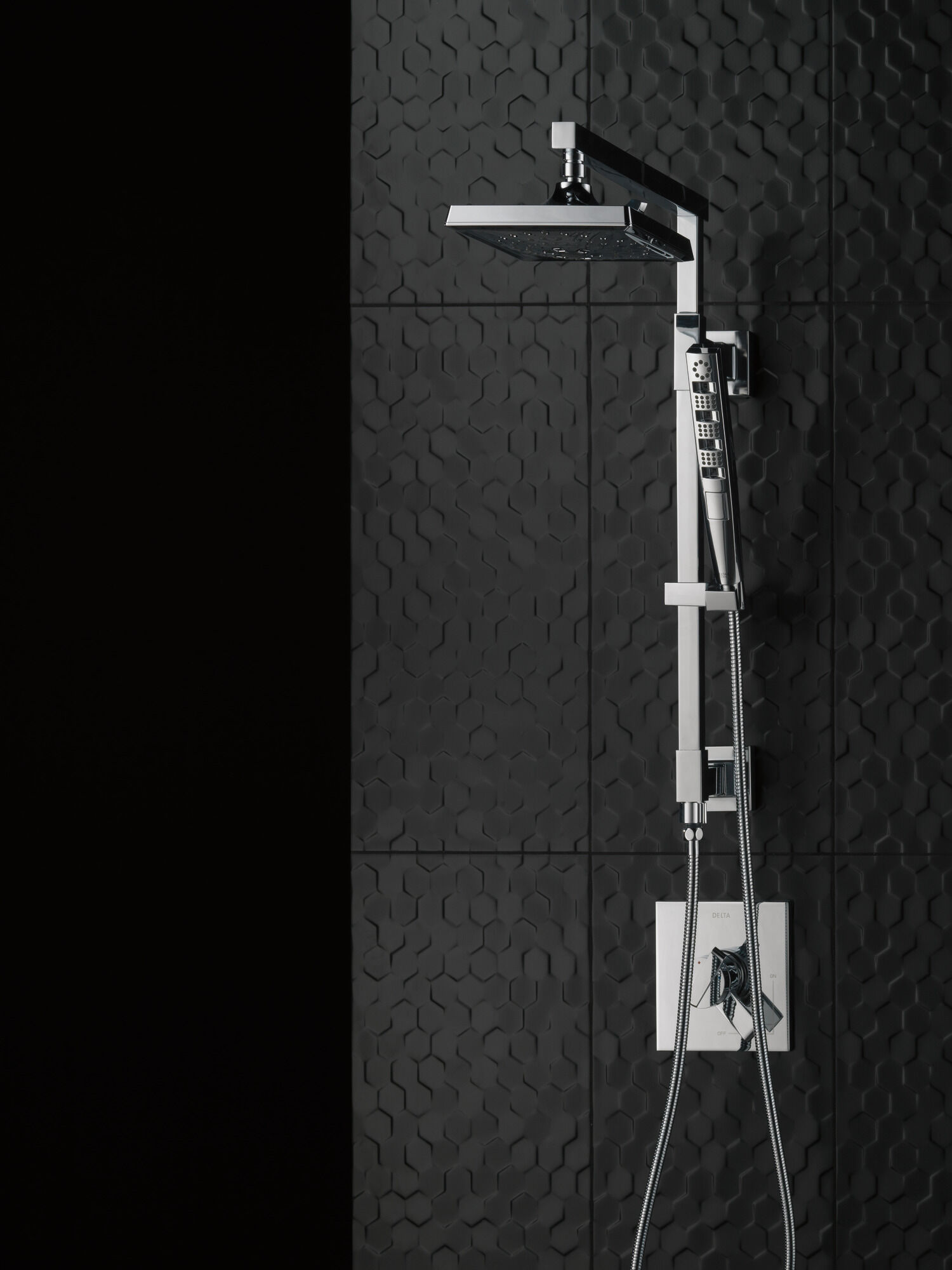 58410-KS Душевая колонна угловая 18 дюймов Delta Faucet Universal Showering Черный нержавеющий  - Вид №15
