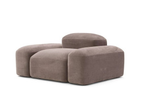 Кресло с подлокотниками