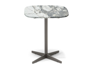 Квадратный журнальный столик с мраморной столешницей и основанием с 4 спицами