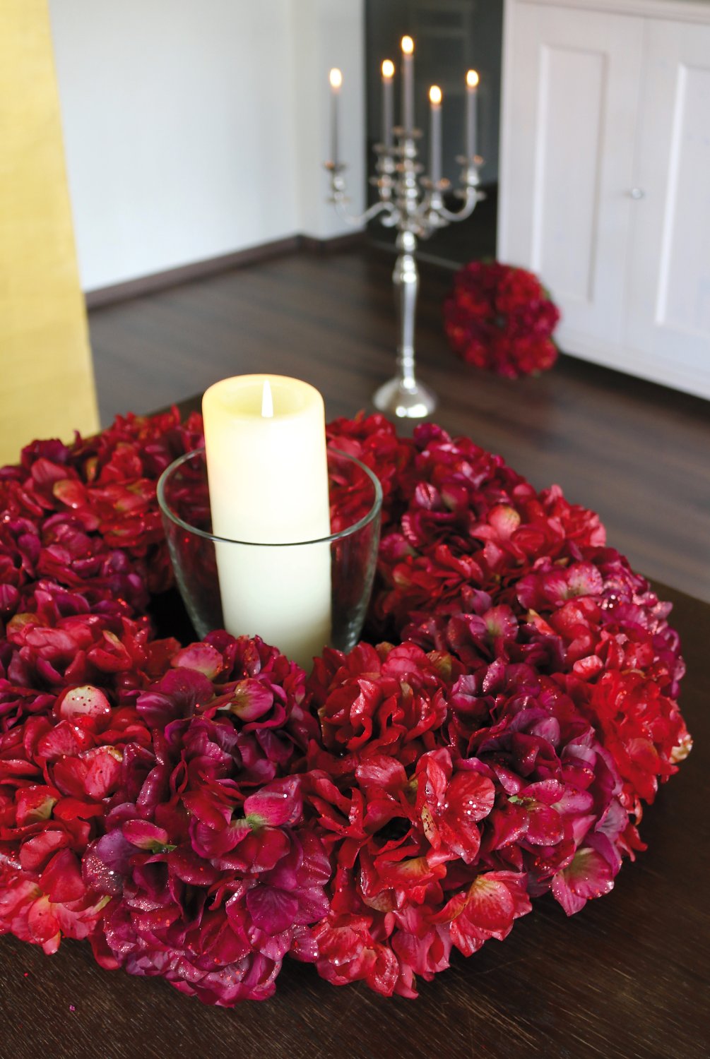 2010 432 a3 Искусственный венок из гортензии с глиттером, Ø 55 см, бордово-золотой H-andreas  - Вид №15