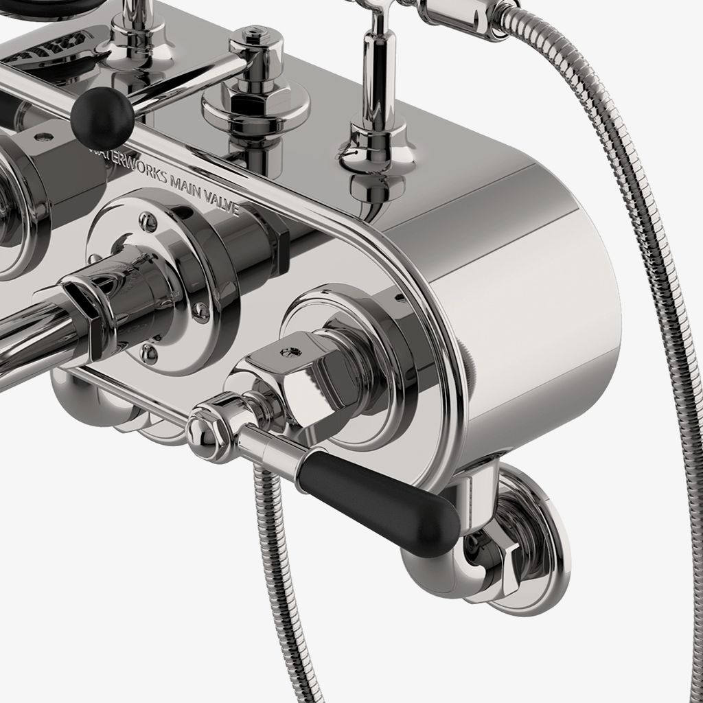 RGXT30 Настенный наполнитель для ванны с регулятором, ручной душ и черные ручки Waterworks  - Вид №1