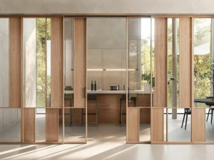 Деревянные и стеклянные двери