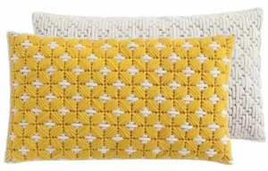 GAN Прямоугольная подушка, вышитая вручную тканью Silaï