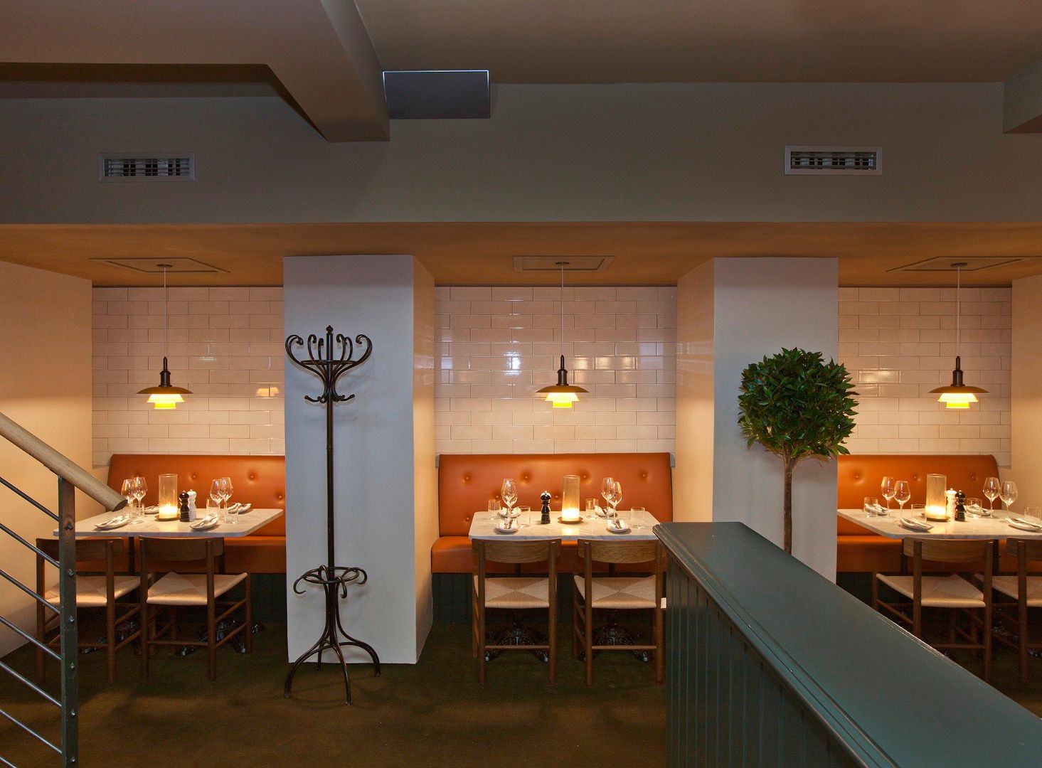 Подвесной светильник из опалового стекла Louis Poulsen PH 3½-3 ARCH-00011870 - Вид №4