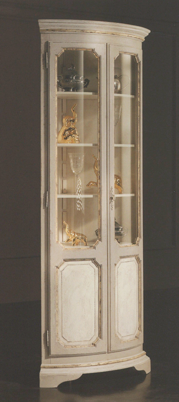 Витрина  PANTERA LUCCHESE 1628 