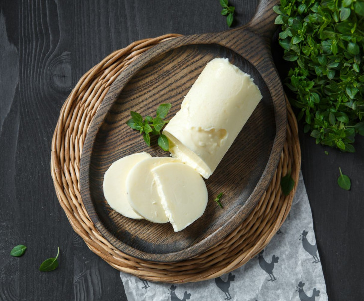 1302 Масло сливочное большое 82,5% Вкусляндия 