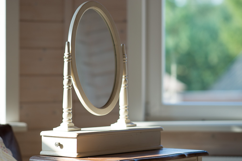 Туалетный столик с зеркалом и ящиками компактный белый 70 см Mobilier de Maison ДОМАШНЯЯ ОБСТАНОВКА MOBILIER DE MAISON, ПОД СТАРИНУ 017208 Белый Santreyd  - Вид №2