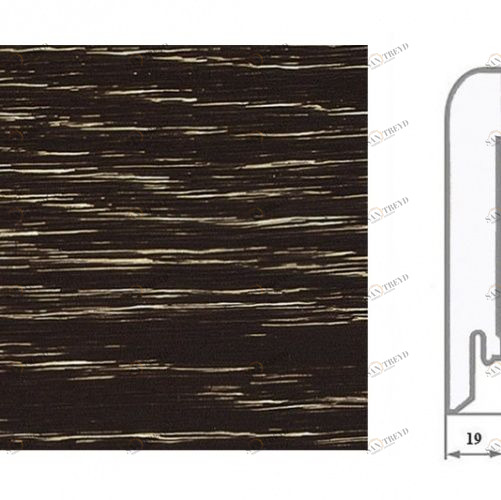 Плинтус Ashton Дакар Шпонированный Дуб (Рельефная) 2400х83 мм 1010000059