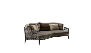 Изогнутый садовый диван