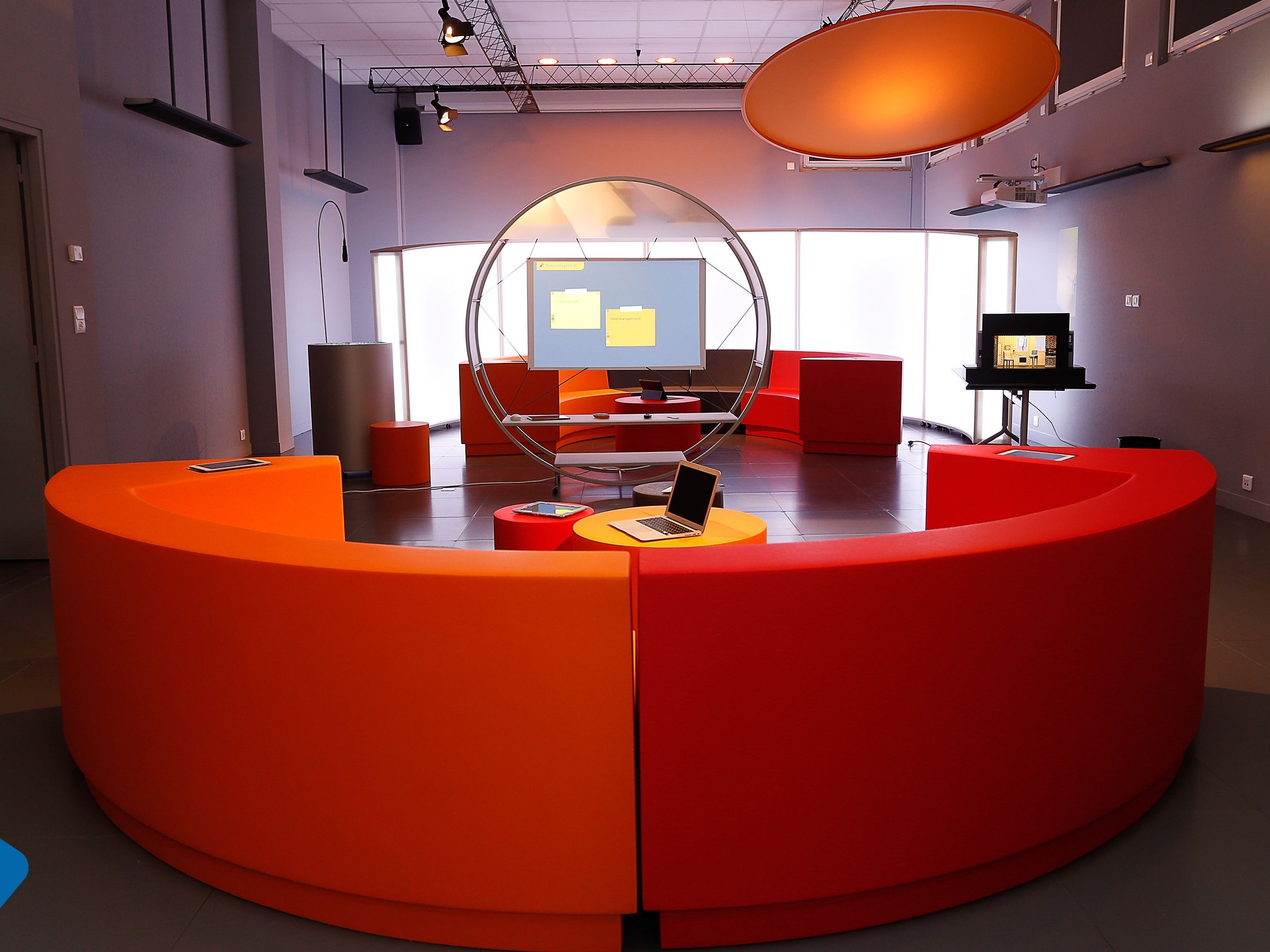 Модульная скамья из пены QM со спинкой Quinze & Milan Осака ARCH-00000962 - Вид №4