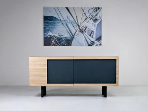 HOOKL und STOOL Буфет из массива дерева с распашными дверцами Side board