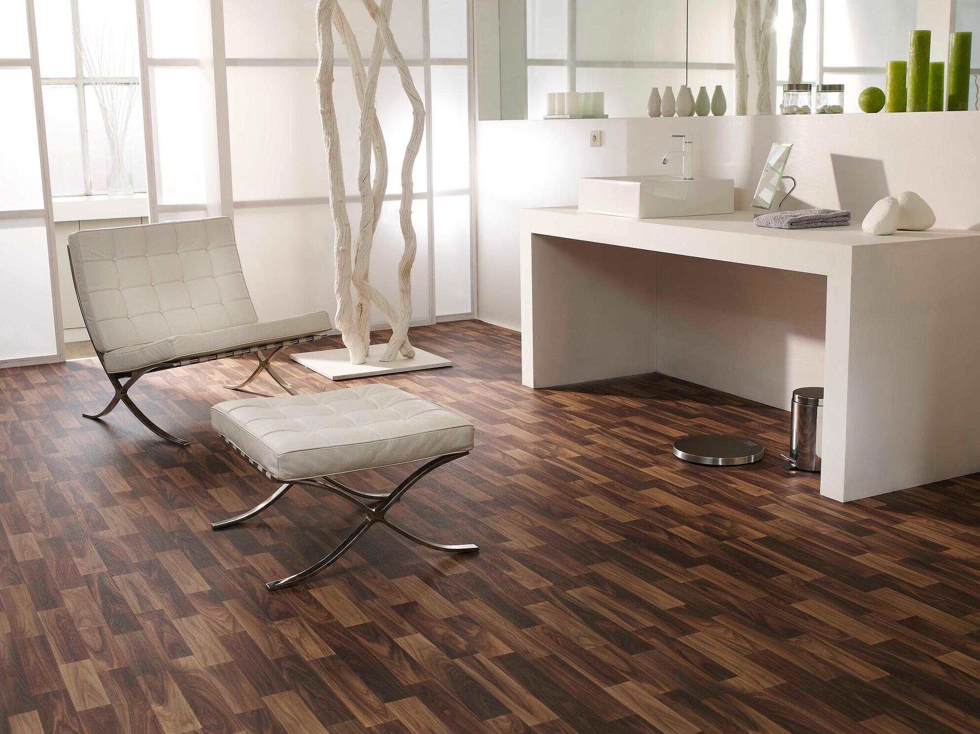 Нескользящий виниловый пол с эффектом дерева BEAUFLOR Trento ARCH-00141688