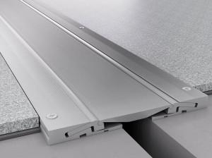 Алюминиевое соединение пола