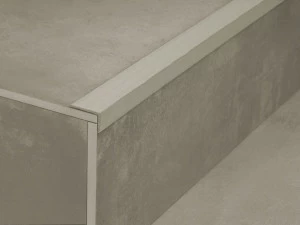 EMAC Italia Ступенчатый профиль из astra® Novopeldaño®