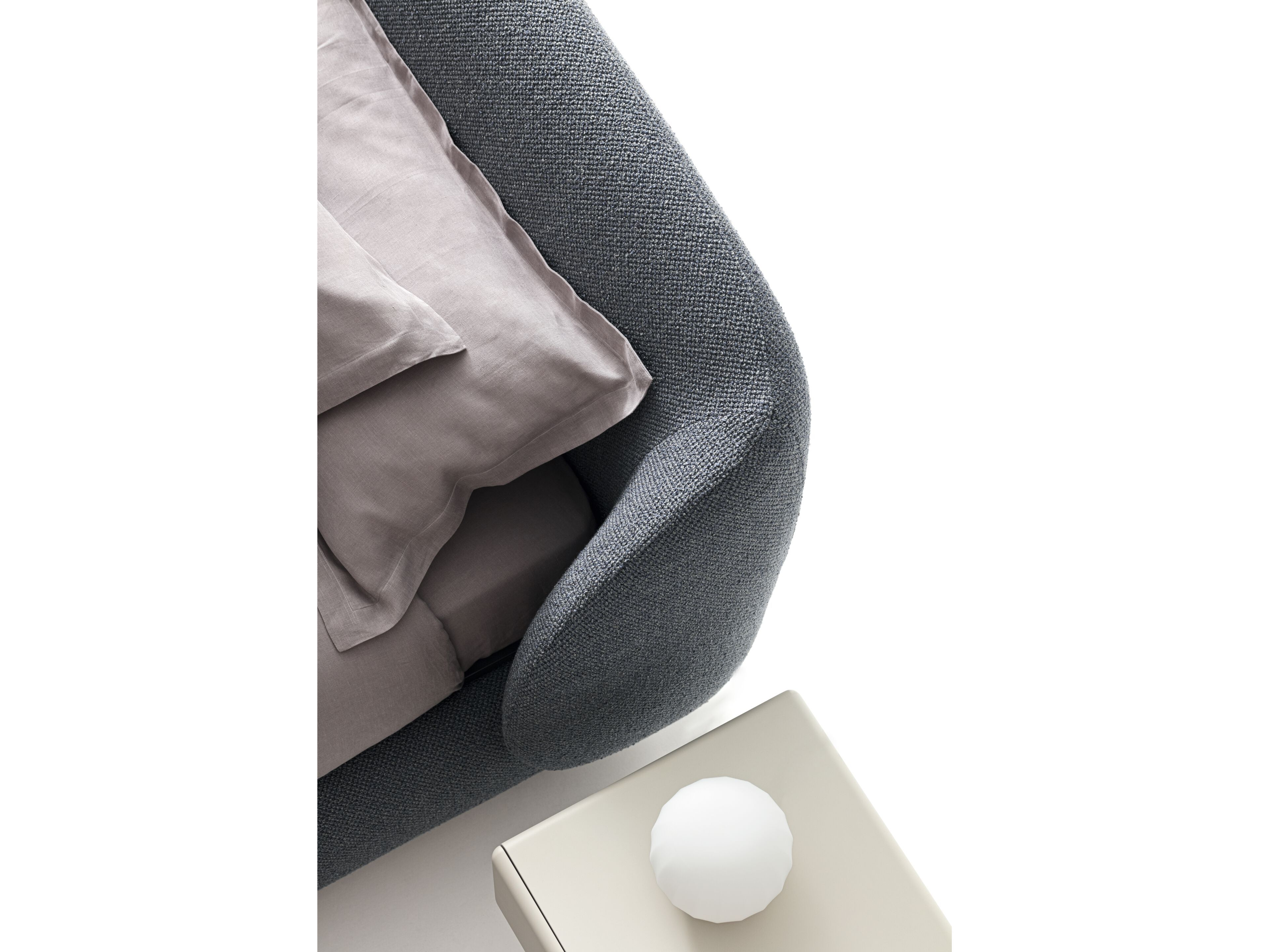 Двуспальная кровать из ткани с мягким изголовьем Ditre Italia PACIFIC ARCH-00033252 - Вид №3