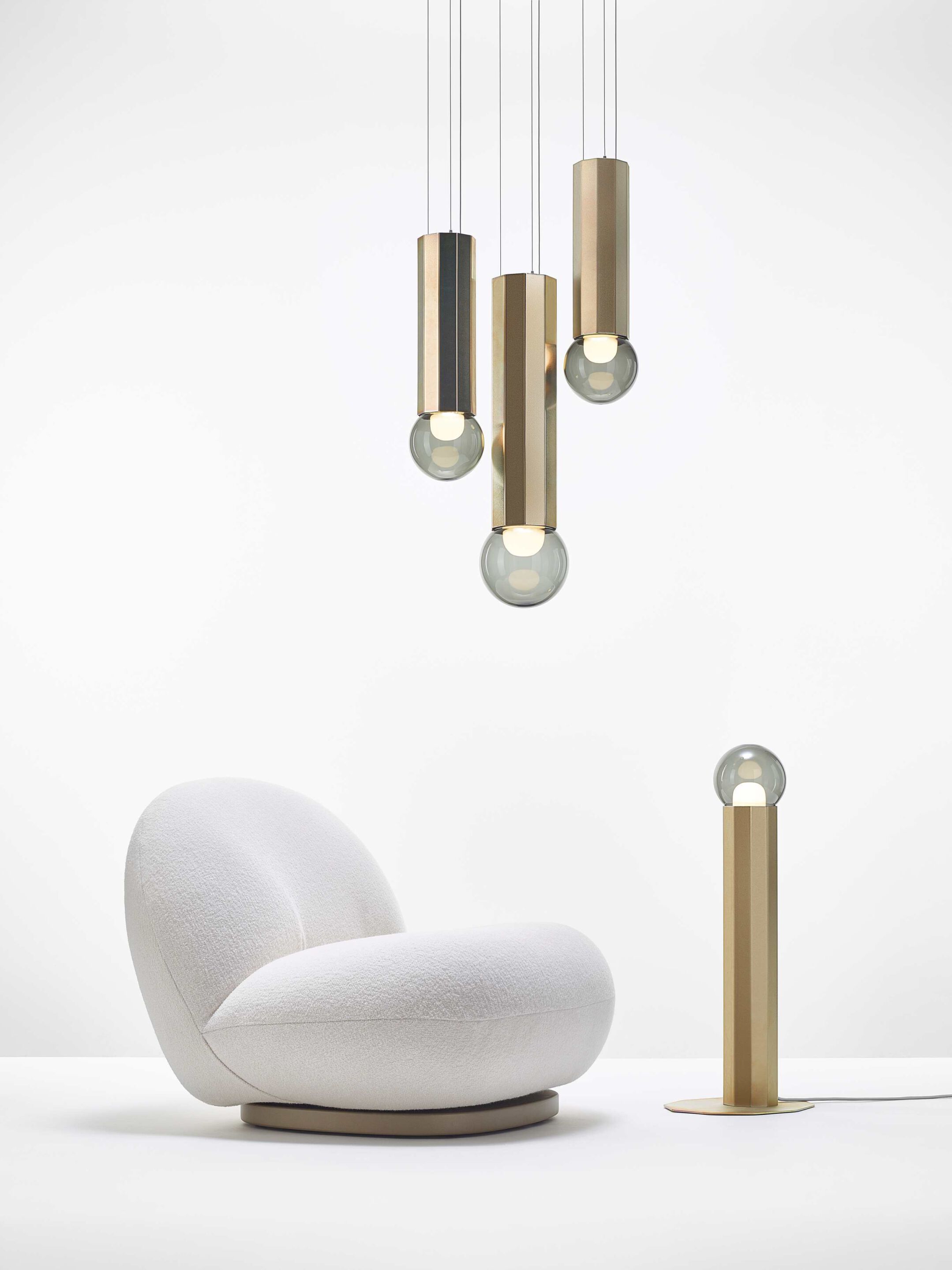 Светодиодный торшер из выдувного стекла и металла BROKIS Prisma ARCH-00031038 - Вид №1