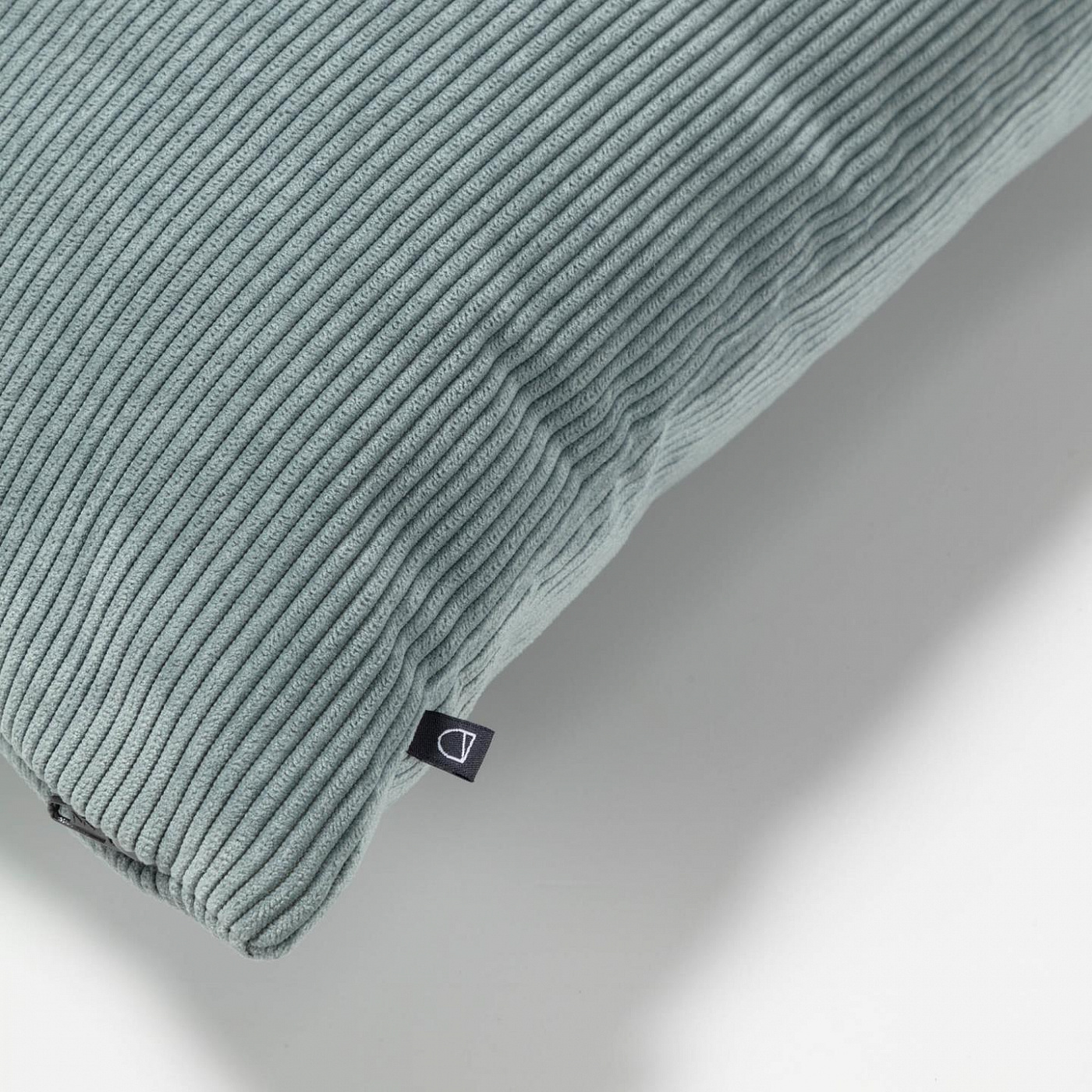 076144 Чехол на подушку 60x60 голубой La Forma Namie  - Вид №1