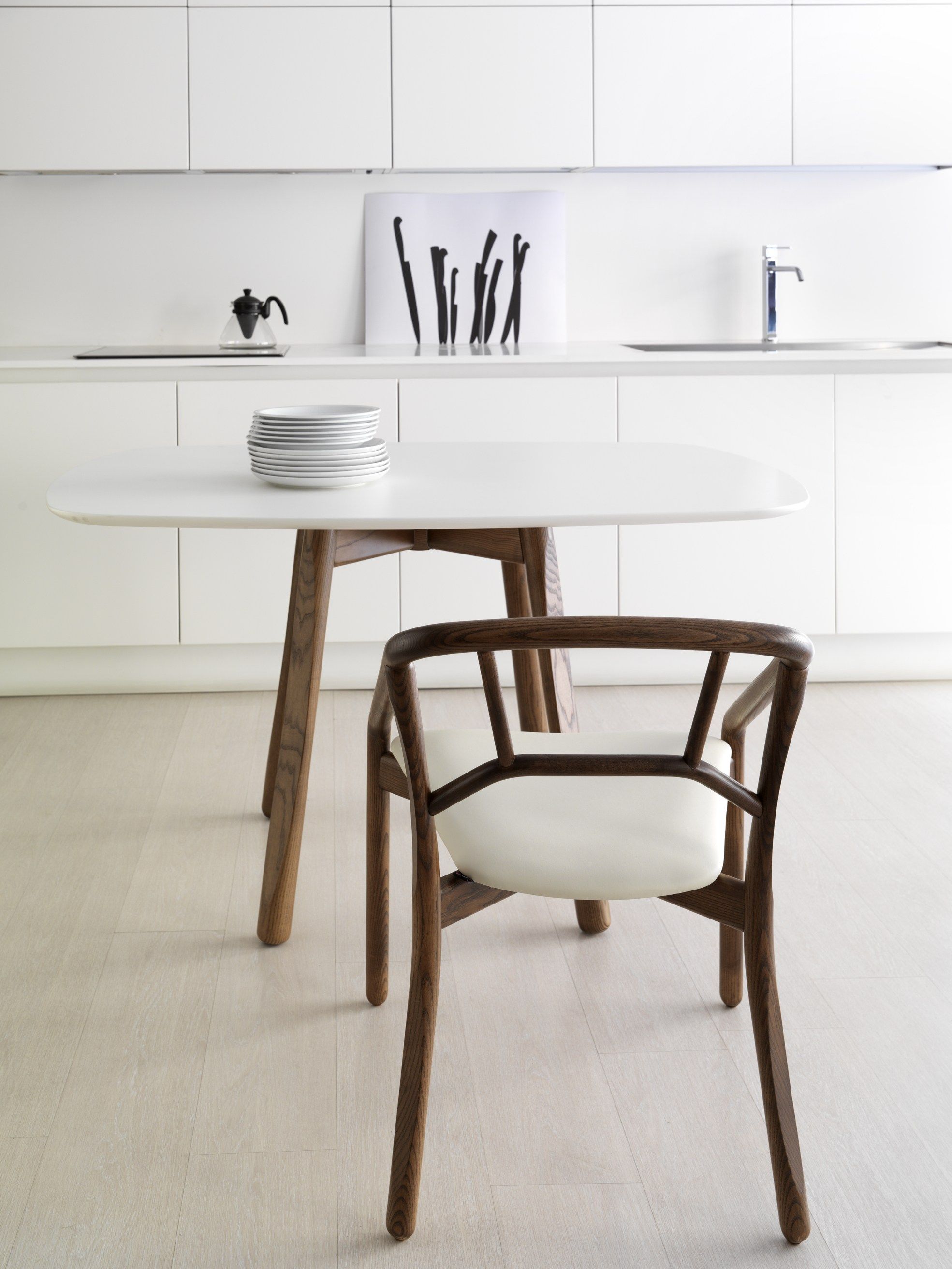 Деревянный стул со встроенной кожаной подушкой ALMA DESIGN Marnie ARCH-00125607 - Вид №2