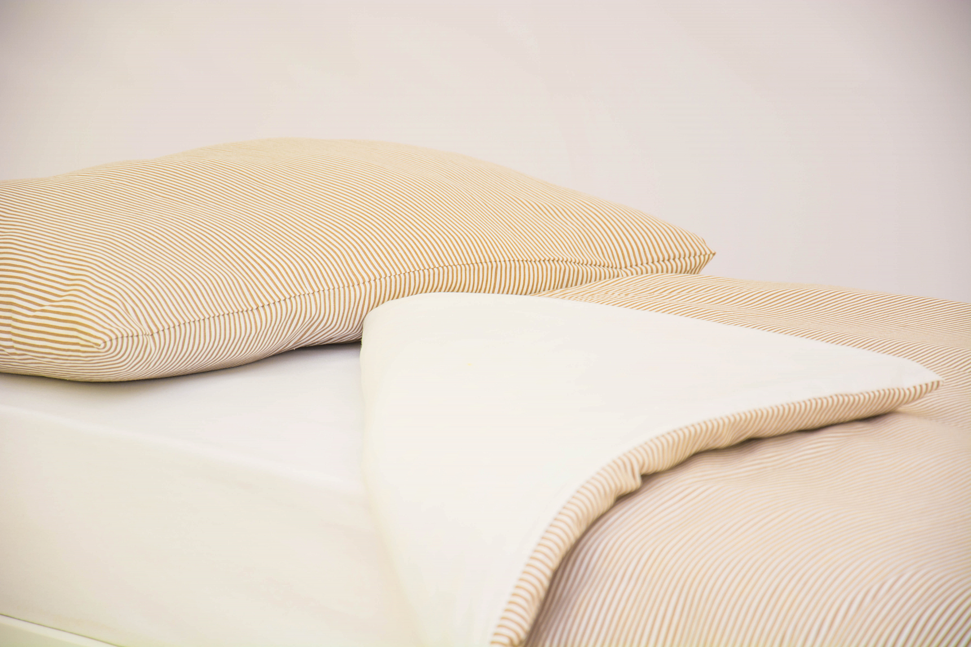 Детское постельное белье "Полоски" бежевое БЕЛЬМАРКО  327421 Розовый Santreyd  - Вид №2