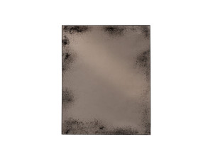 Прямоугольное зеркало с рамой стены