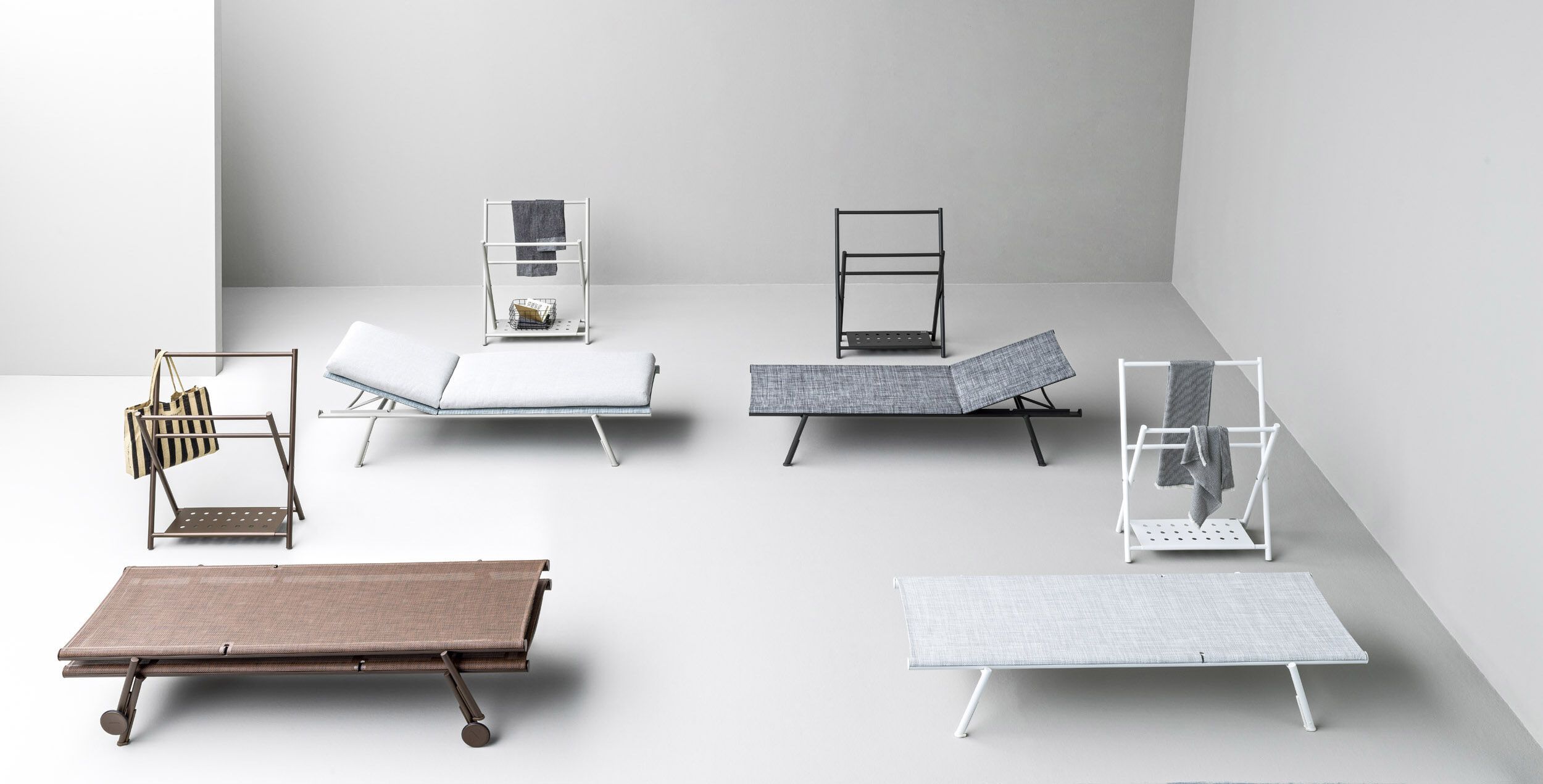 Алюминиевая кровать с порошковым покрытием с откидывающейся спинкой с колесами Varaschin ARCH-00107692