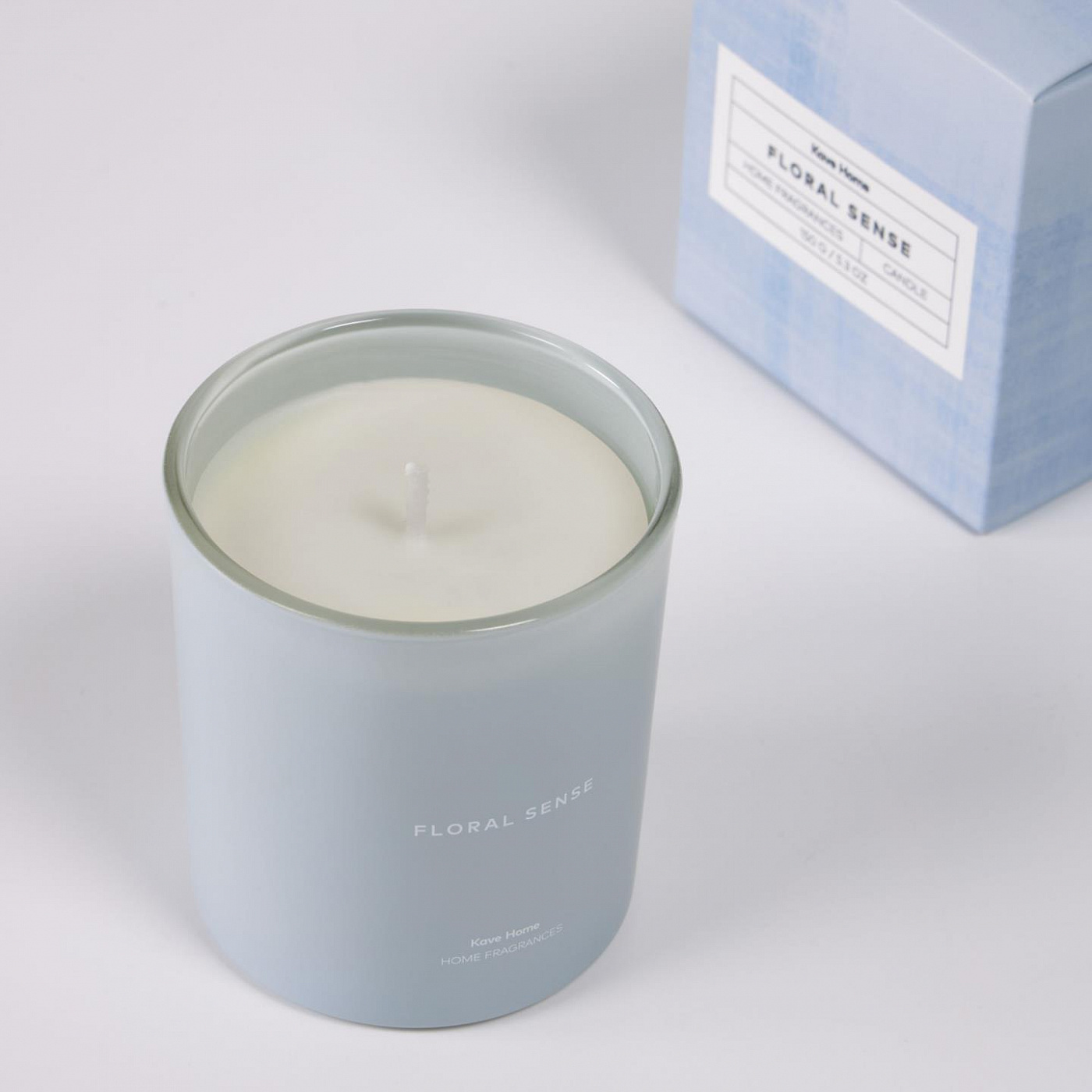 100901 Ароматическая свеча Floral Sense 150 г La Forma "Floral sense" 