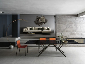 Обеденный стол из нержавеющей стали и SuperMarmo