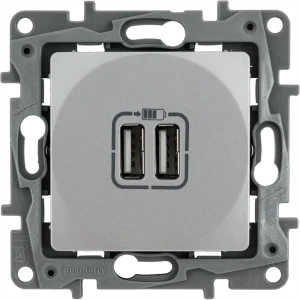 Зарядное устройство USB тип А / тип А - Legrand Etika - 3000мА 15Вт - алюминий
