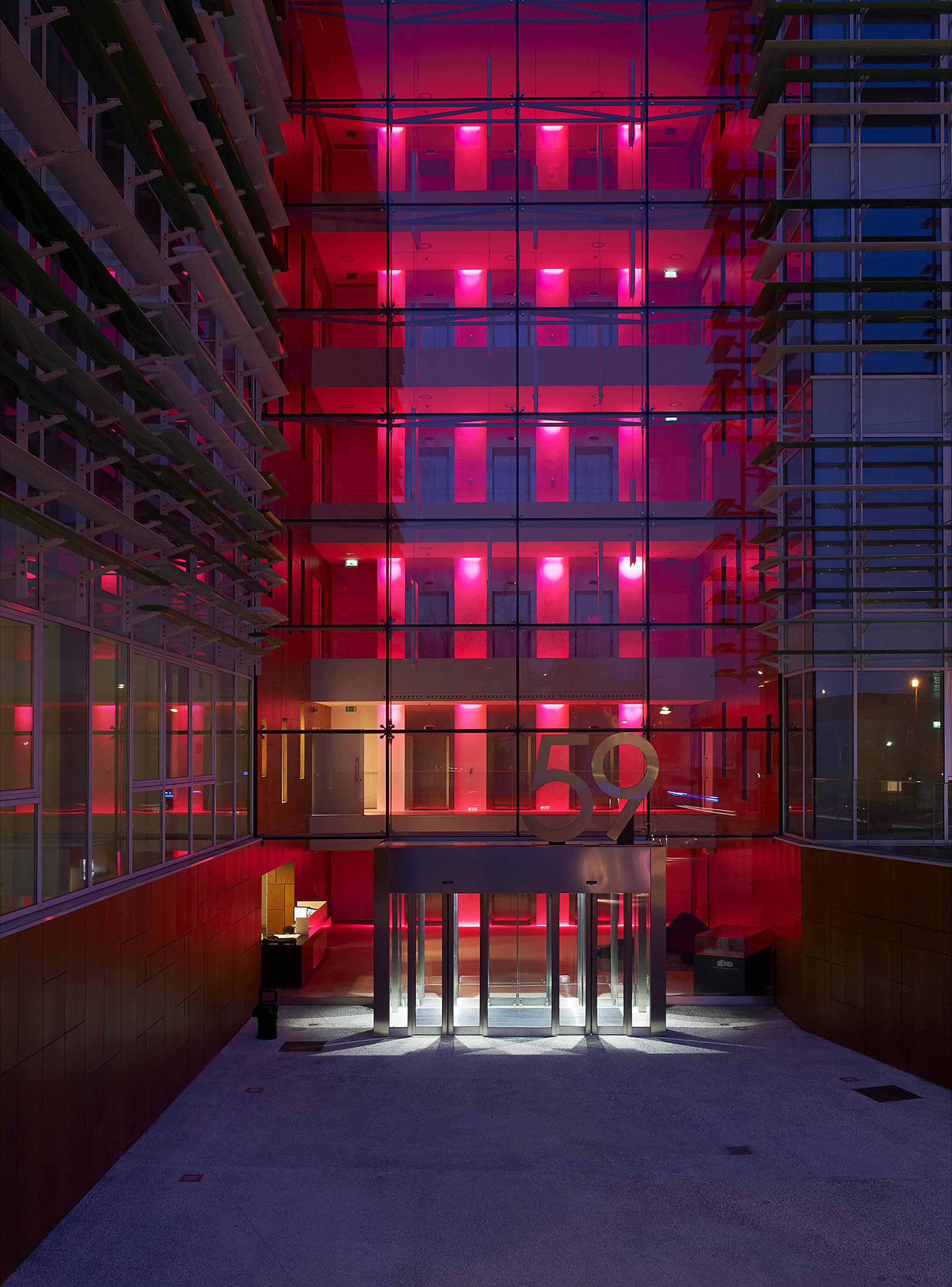 8492168 Встраиваемый в потолок светильник Platek MINI CORNICHE Incasso soffitto  MINI CORNICHE Ceiling recessed 100 mm - LED 4000K 40°  - Вид №4