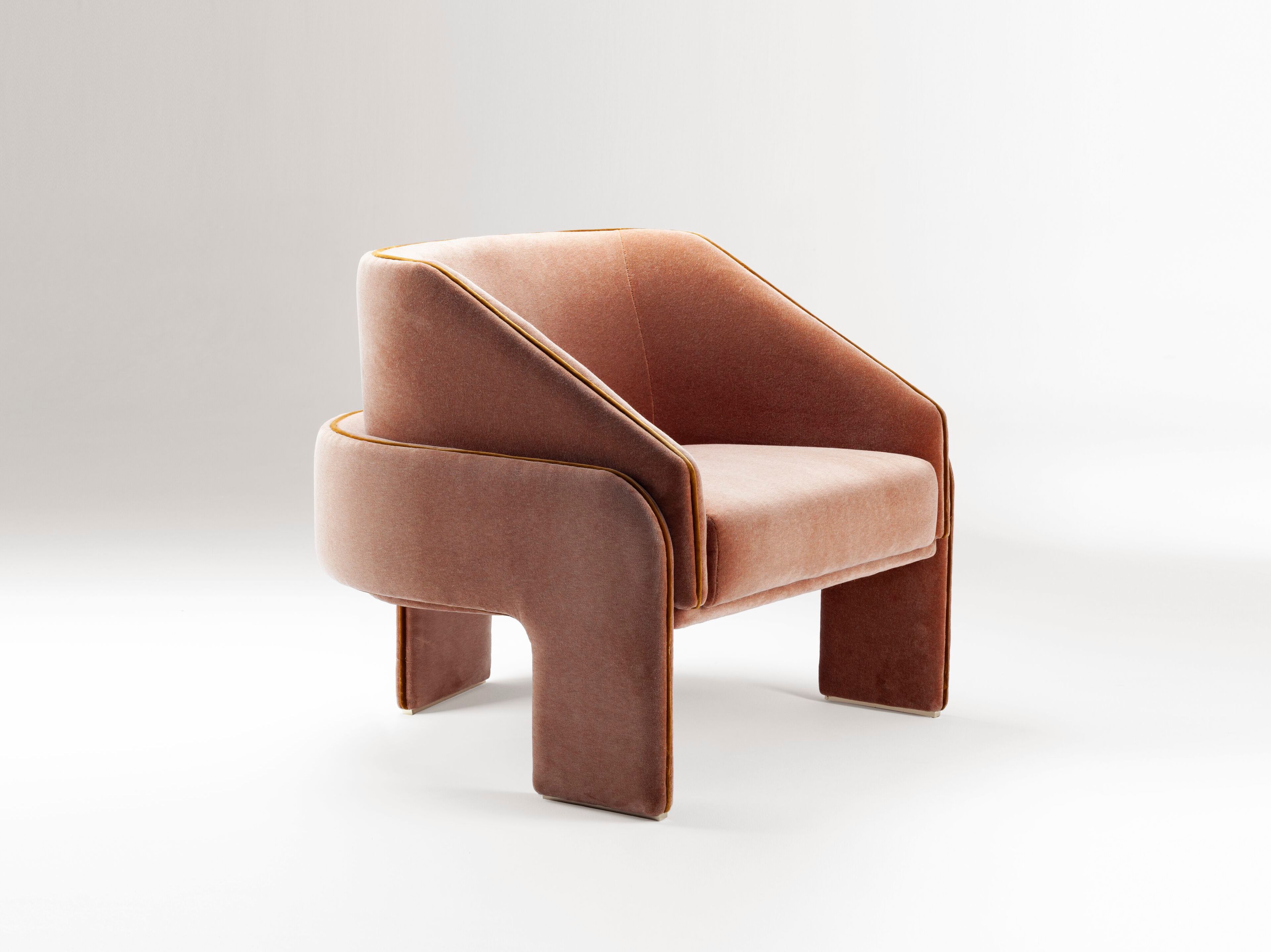 Кресло с подлокотниками DOOQ L'Unité ARCH-00057179