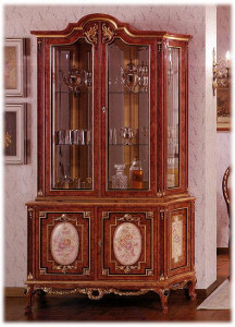 Витрина 283 FRATELLI RADICE 10220260235