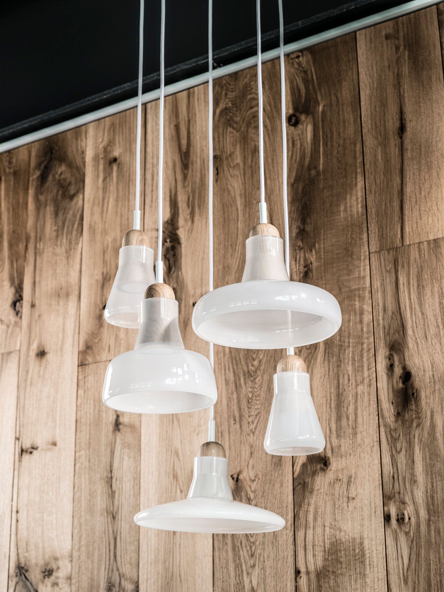 Подвесной светильник из дутого стекла с регулируемой яркостью BROKIS Тени ARCH-00150384 - Вид №14