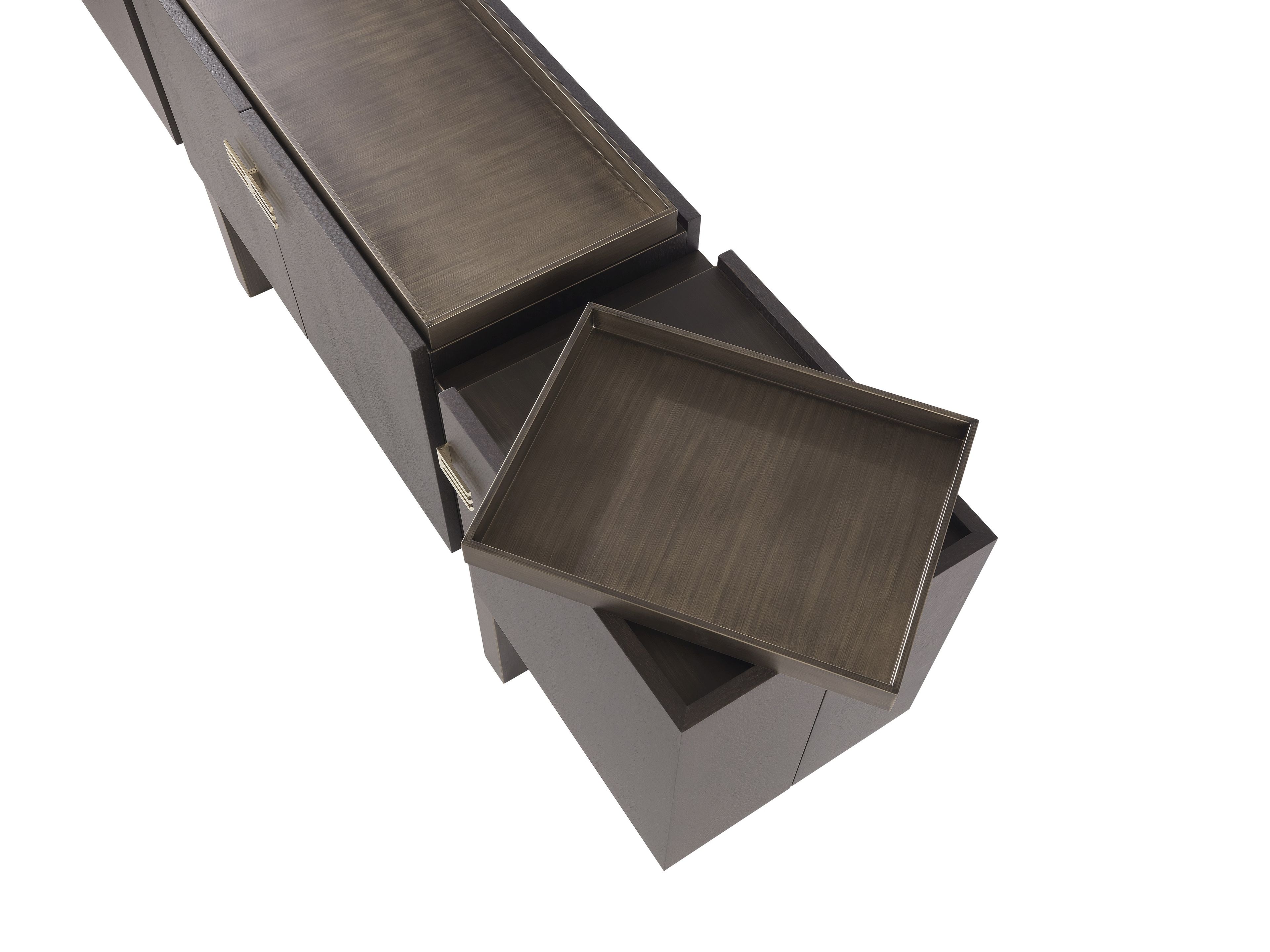 Деревянный шкаф с распашными дверями ETRO Home Interiors Rajan ARCH-00057682 - Вид №7