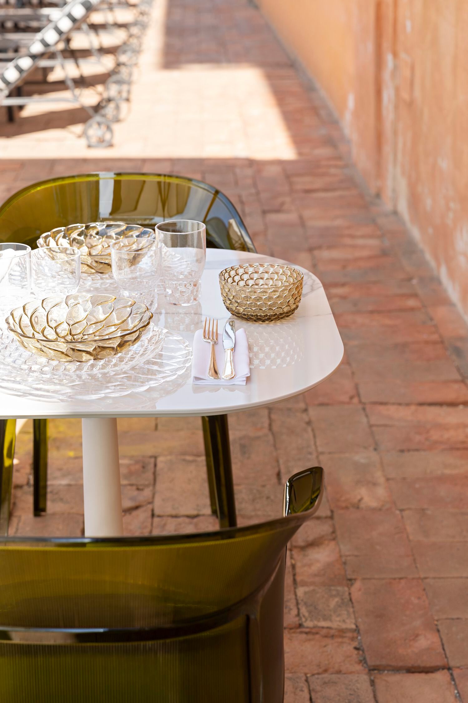 Набор круглых плит из инженерного пластика Kartell Jellies Family ARCH-00148295 - Вид №5