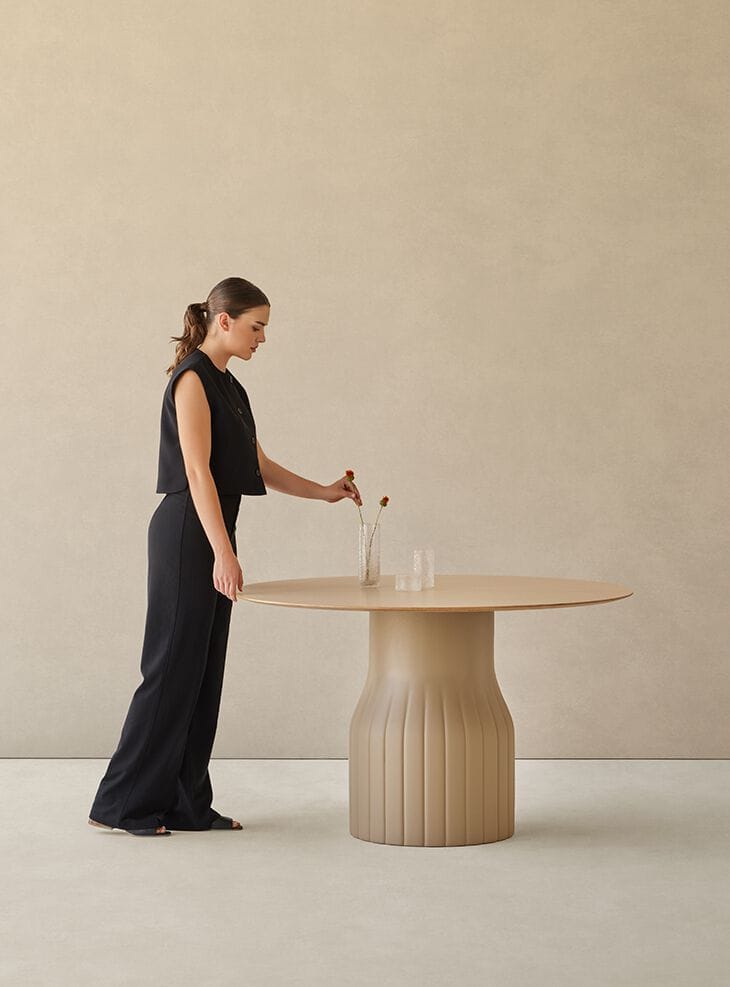Круглый стол с основанием из переработанного полиэтилена Mobboli Kurt ARCH-00147187 - Вид №2