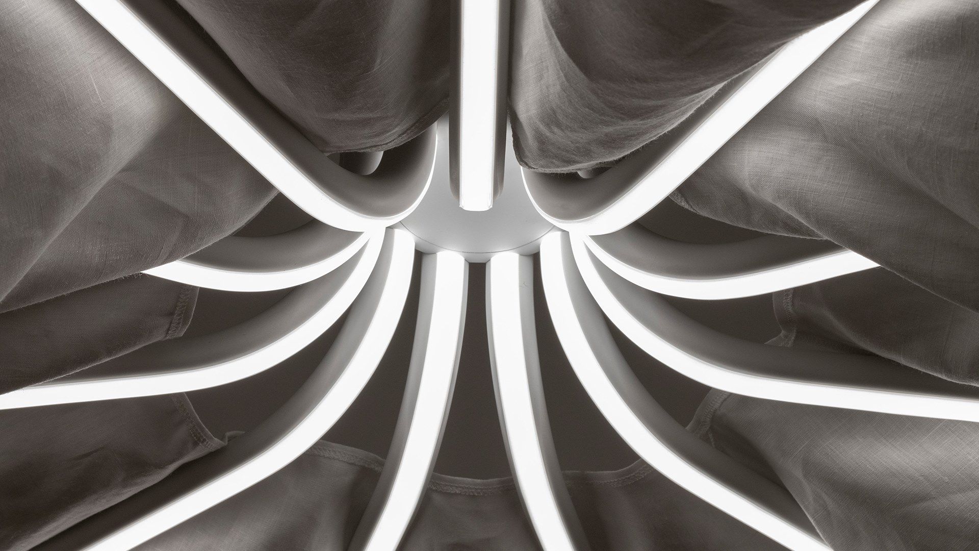 Металлический подвесной светильник Artemide Veil ARCH-00067300 - Вид №19