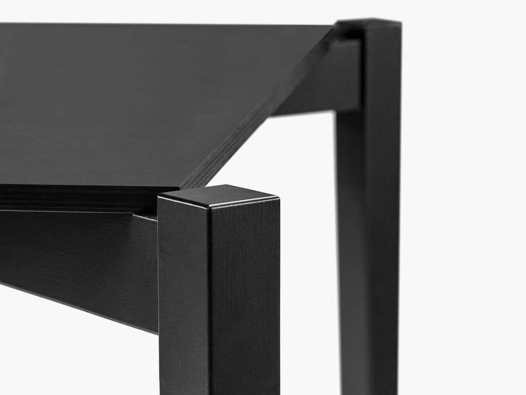 Деревянный квадратный стол Serax Мебель от Ann Demeulemeester ARCH-00097740 - Вид №1