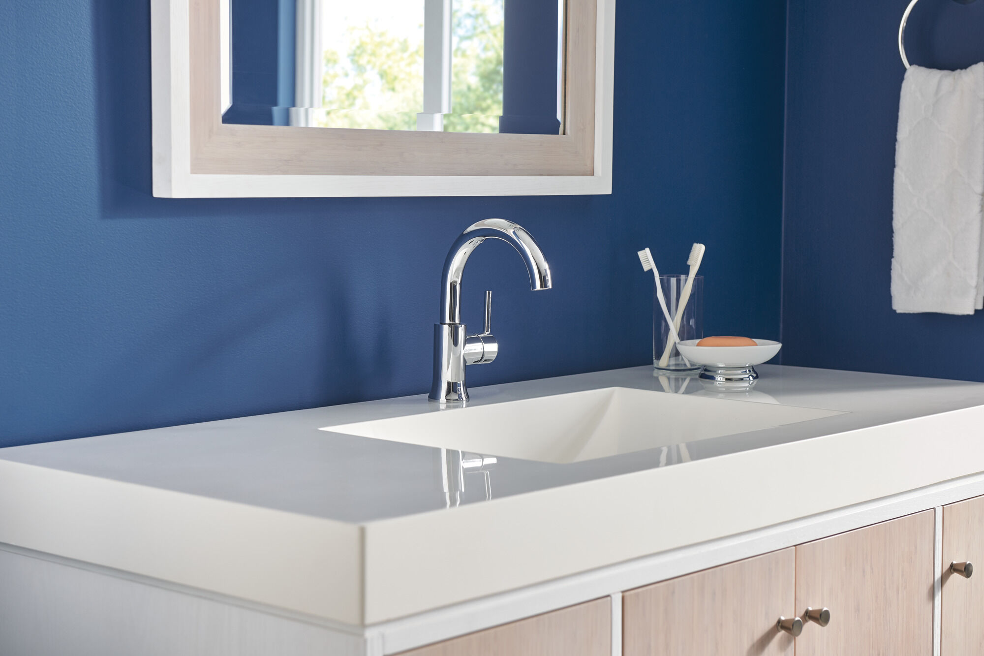 559HA-DST Смеситель для ванной с высокой дугой с одной ручкой Delta Faucet Trinsic Хром  - Вид №6