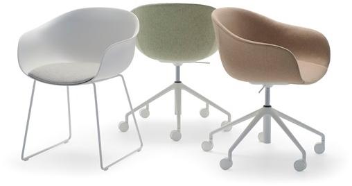 Andreu World Стул с салазками и подлокотниками со встроенной подушкой Next So0495 - Вид №4